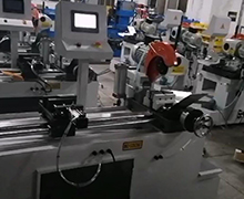 325伺服送料无毛刺切管机